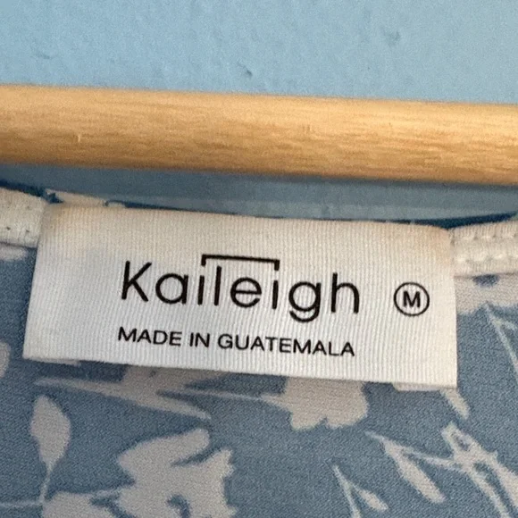 Kaileigh Blue and White Patterned Midi Dress - Picture 2 of 6